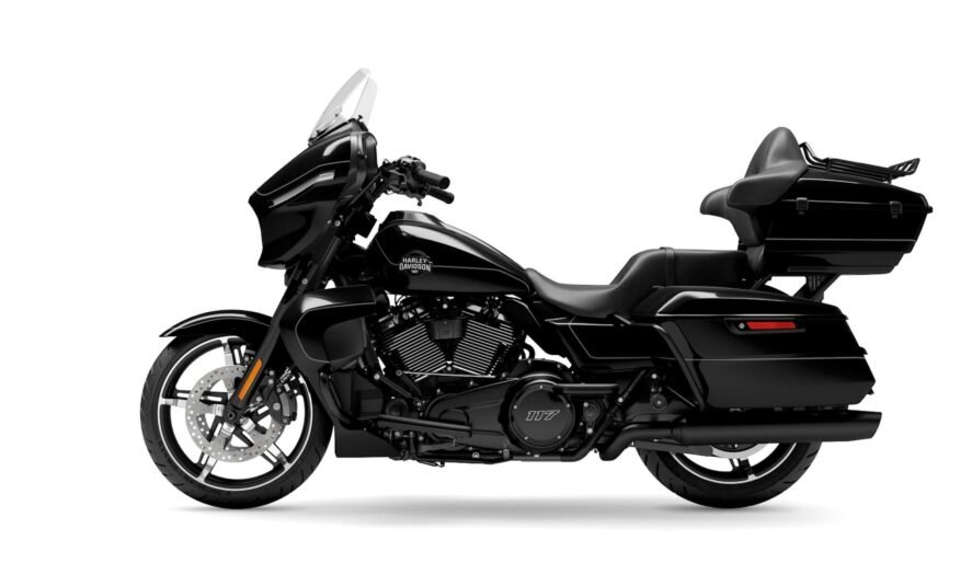 STREET GLIDE™ ULTRA