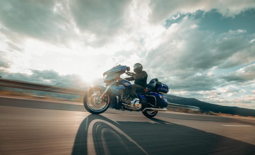 STREET GLIDE™ ULTRA